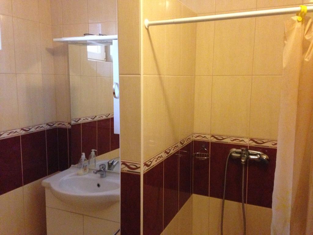 Szeman Kis Apartmanok Харканы Экстерьер фото